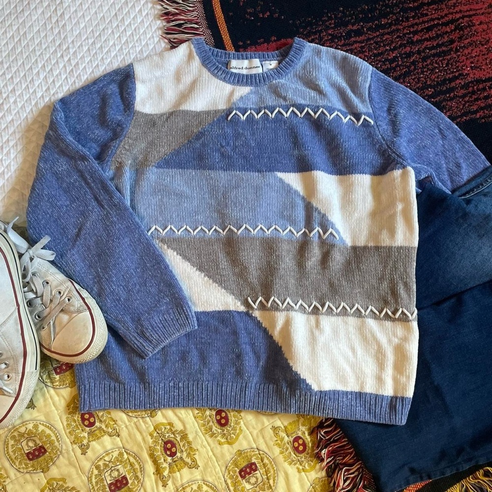 Vintage Alfred Dunner Blue and Gray Crewneck Sweater